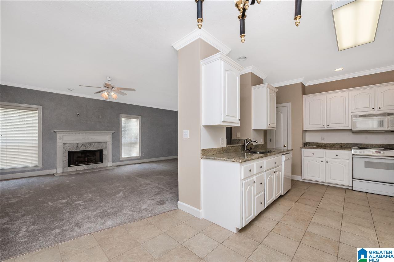 108 Longfeather Circle Alabaster, AL 35007 - Photo 11 of 32