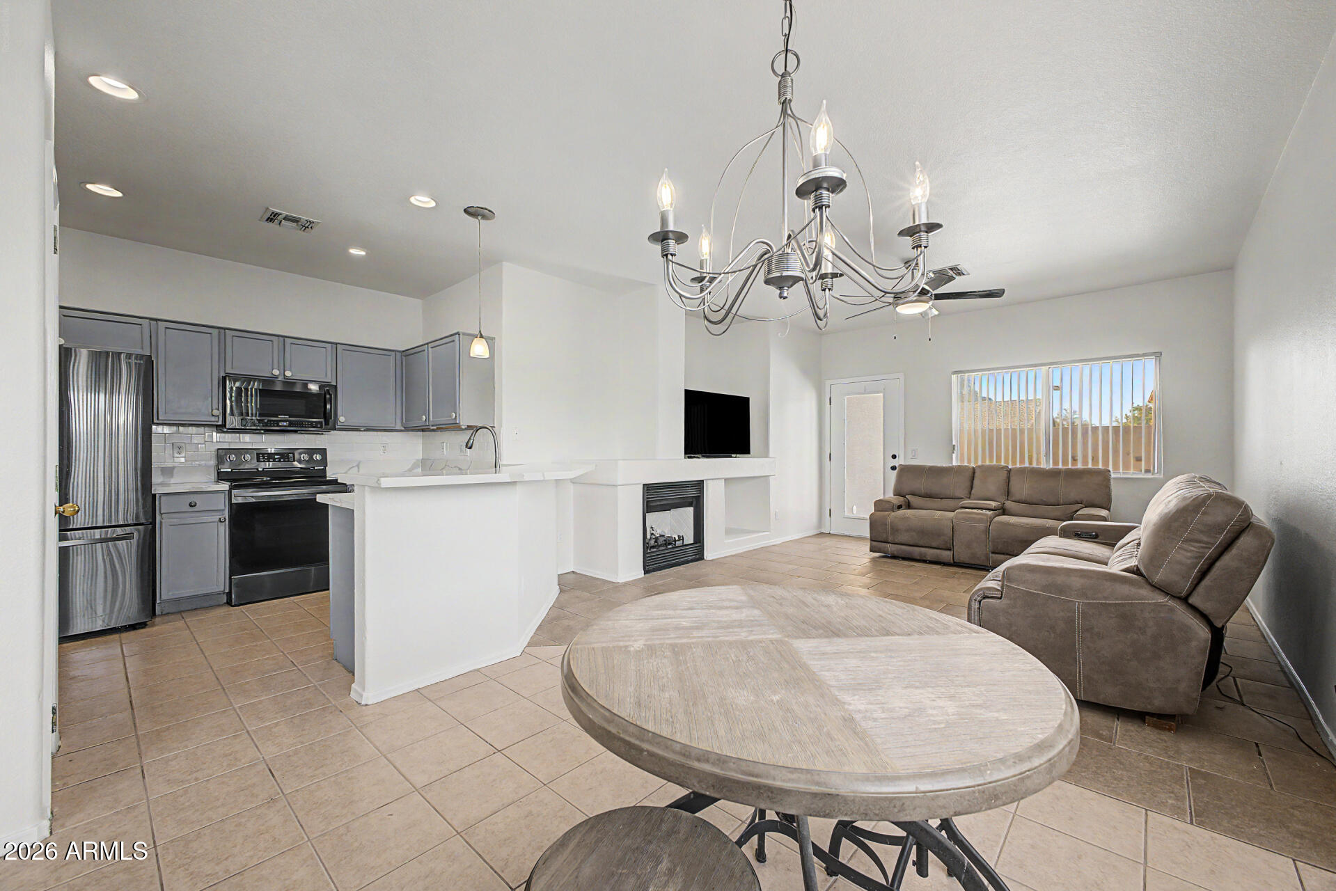3742 East Sandy Way Gilbert, AZ 85297 - Photo 13 of 45