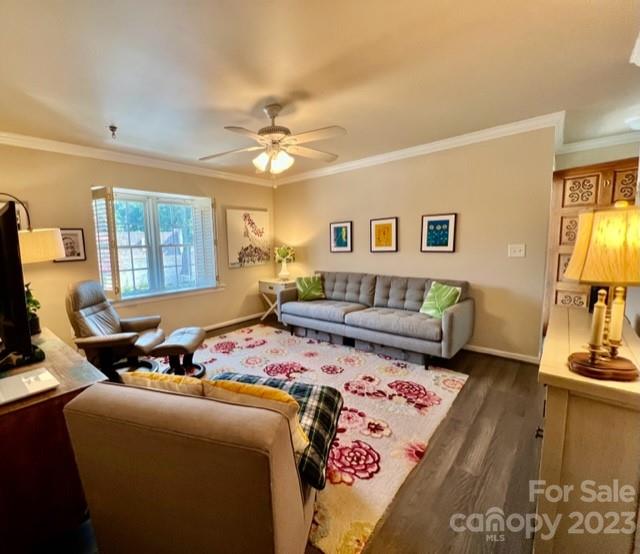 3520 Colony Road Charlotte, NC 28211 - Photo 5 of 16 Gallery Image 5