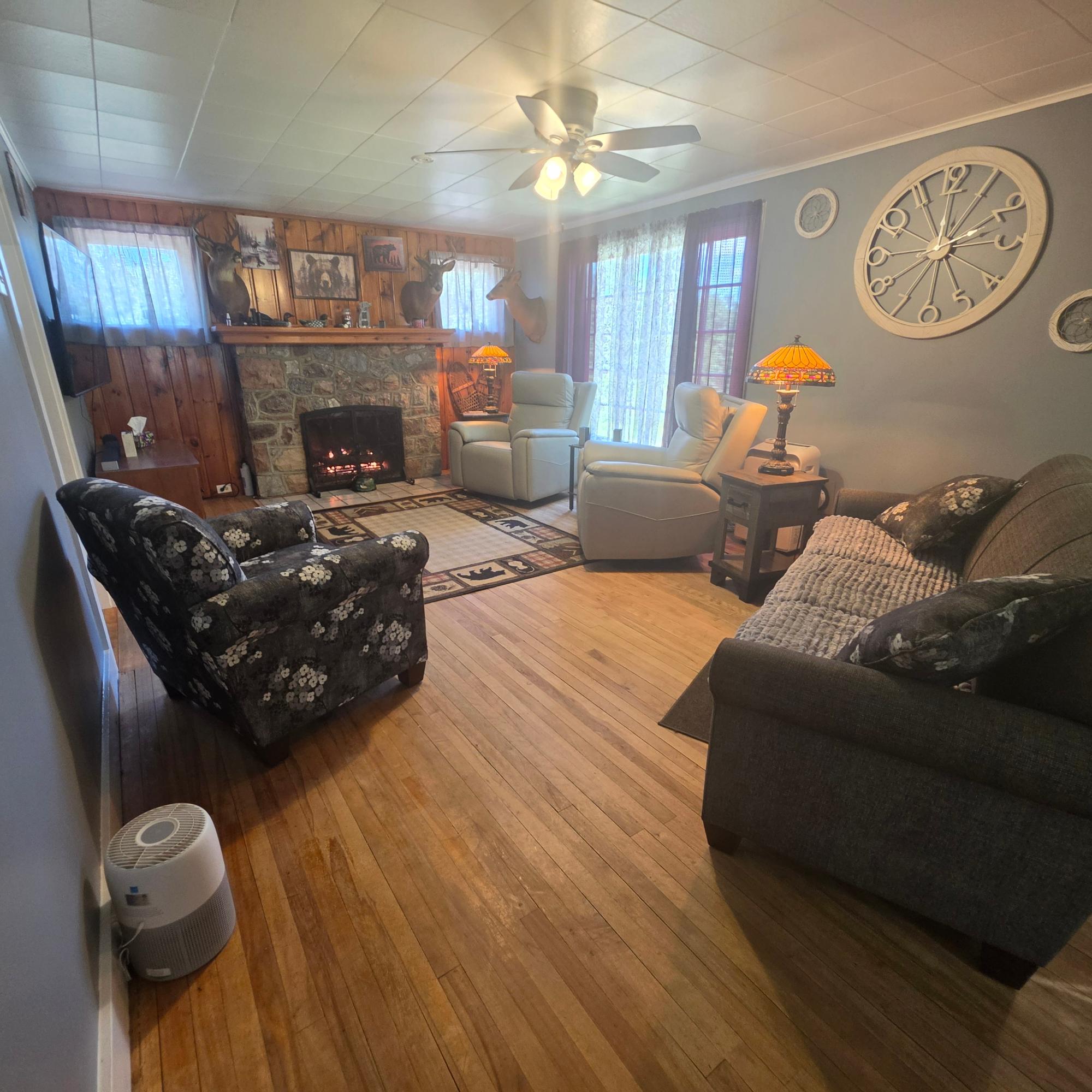 N7548 School Road White Lake, WI 54491 - Photo 4 of 11 Gallery Image 4