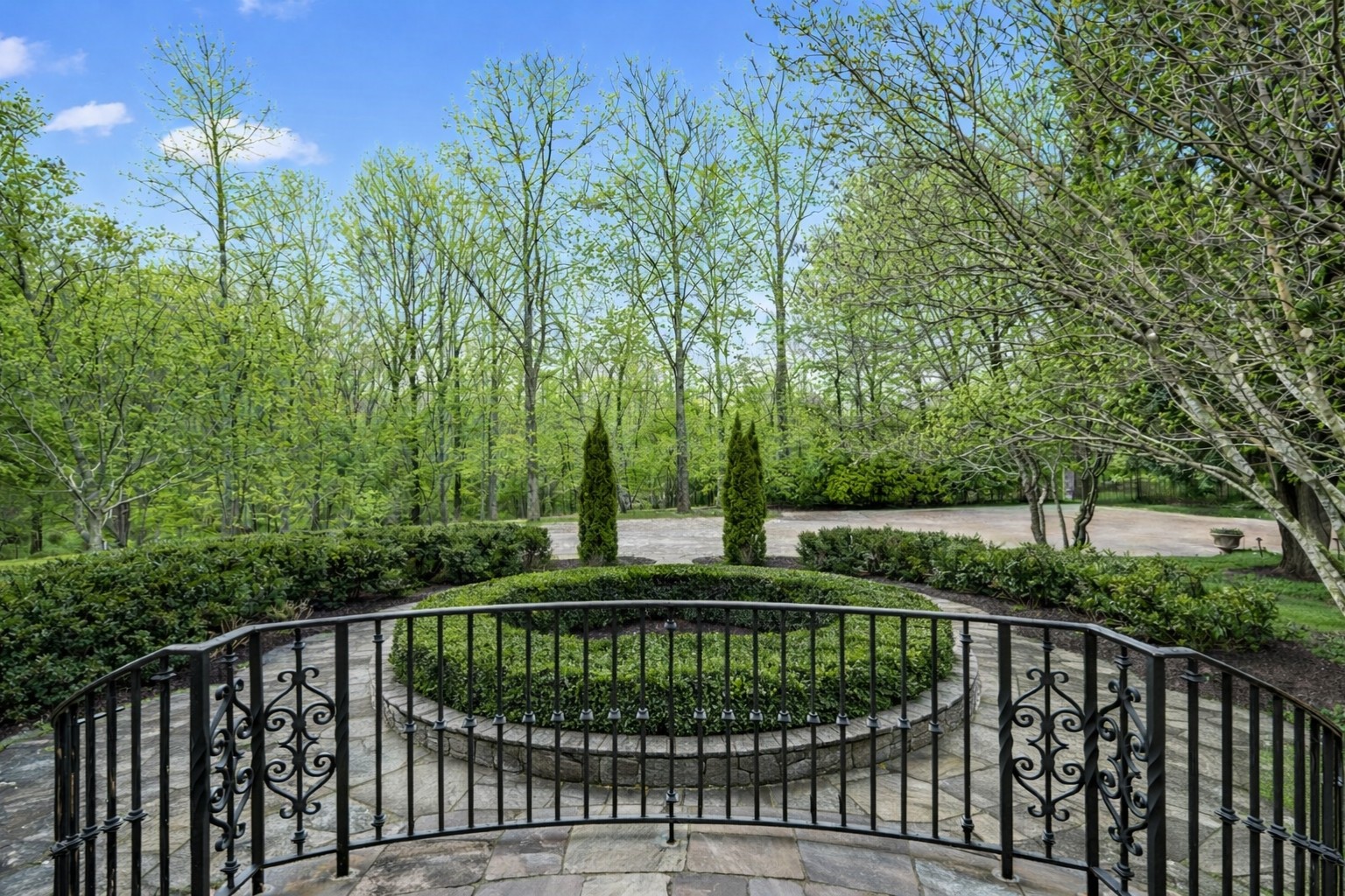 225 Lake Hills Road Tullahoma, TN 37388 - Photo 11 of 38