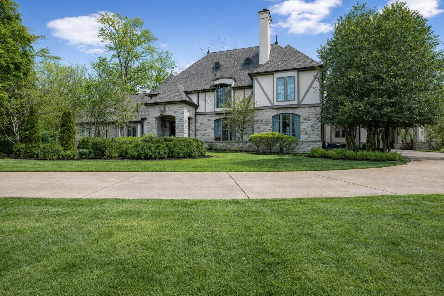 225 Lake Hills Road Tullahoma, TN 37388 - Photo 8 of 38