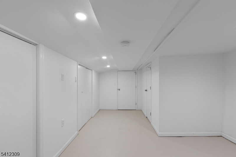 676 Chestnut Street, Unit 1 Kearny, NJ 07032 - Photo 24 of 27 a view of room