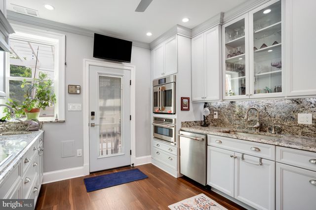 $1,200,000 | 2011 1st Street Northwest, Washington, DC 20001