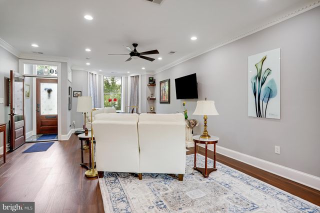 $1,200,000 | 2011 1st Street Northwest, Washington, DC 20001