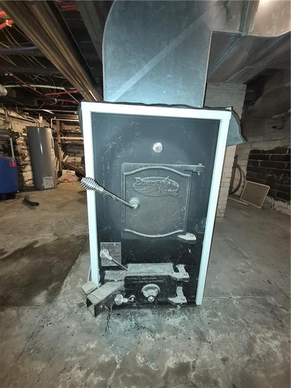 117 Cowpath Road Aliquippa, PA 15001 - Photo 48 of 50 WOOD BURNER