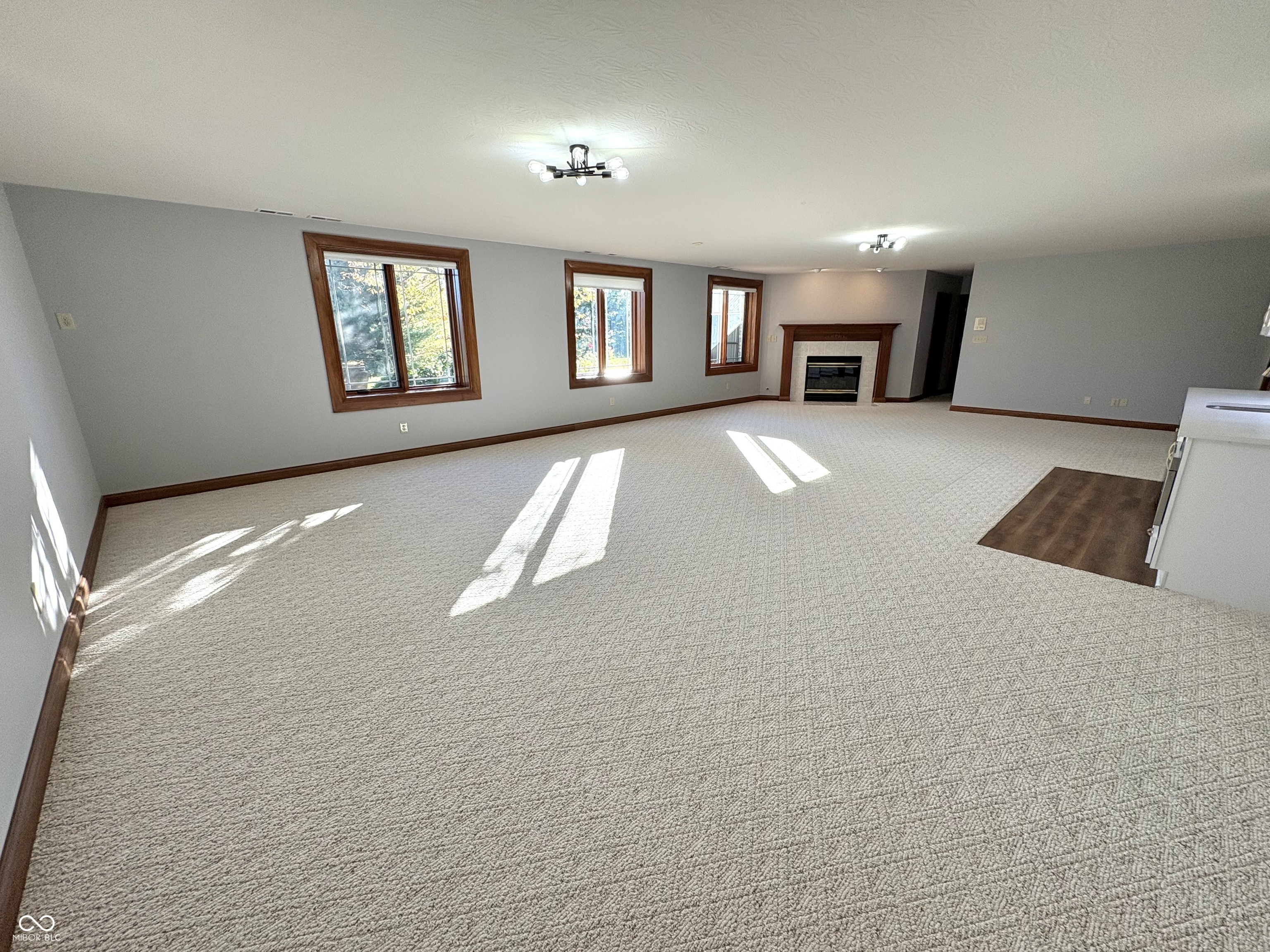 5213 Rocklane Road Greenwood, IN 46143 - Photo 19 of 23