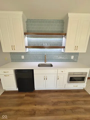 $1,095,600 | 5213 Rocklane Road, Greenwood, IN 46143