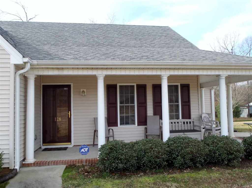 128 Grant Road Westminster, SC 29693 - Photo 3 of 36 Gallery Image 3