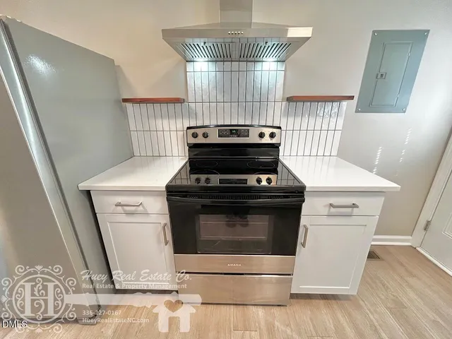 $1,200 | 407 Laurel Hill Drive, Burlington, NC 27215