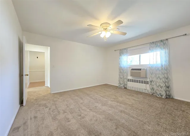 $269,000 | 265 Edmunton Drive, Unit I 12, North Babylon, NY 11703