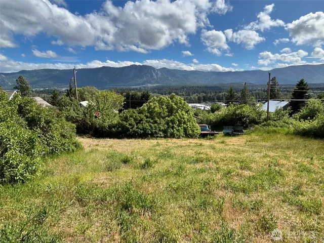 $299,000 | 3-4 West 6th Street, Cle Elum, WA 98922