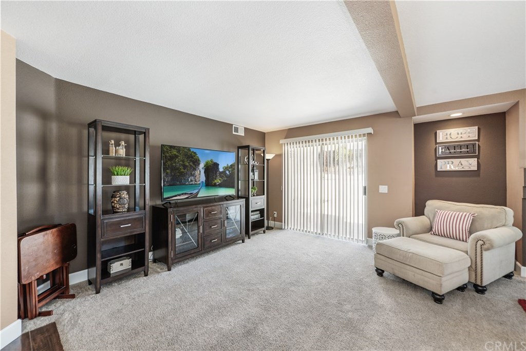 1865 Duncan Way Corona, CA 92881 - Photo 15 of 46