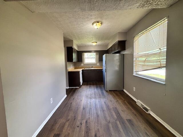 2621 Woodsedge Road Columbus, OH 43224 - Photo 4 of 13