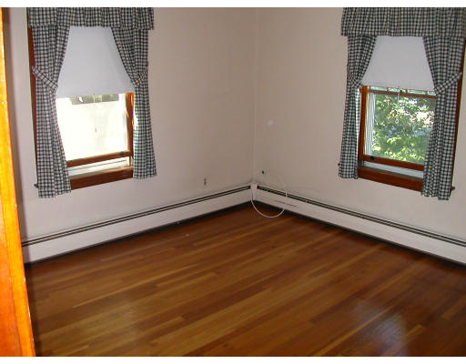 12 Palmer Road Framingham, MA 01702 - Photo 8 of 10 Gallery Image 8