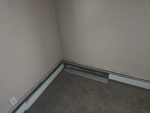 $90,000 | 21706 Rausch Avenue, Eastpointe, MI 48021