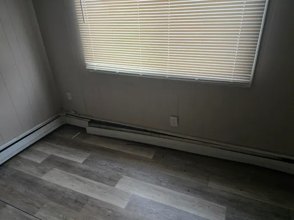 $90,000 | 21706 Rausch Avenue, Eastpointe, MI 48021