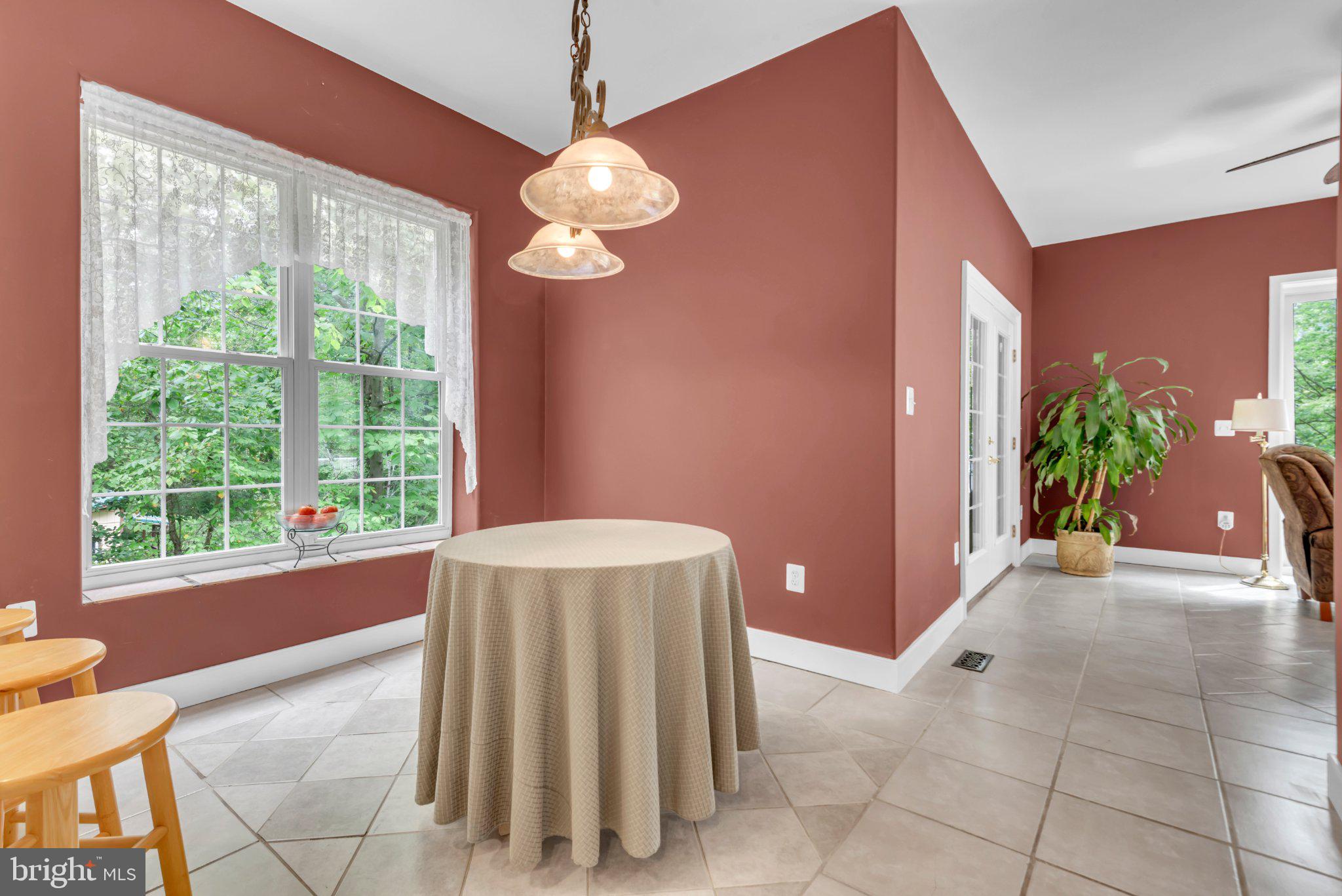 527 Forest Road Riva, MD 21140 - Photo 65 of 100 Breakfast Nook