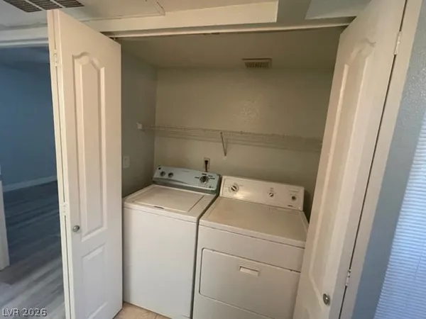 $1,450 | 5055 West Hacienda Avenue, Unit 1056, Las Vegas, NV 89118