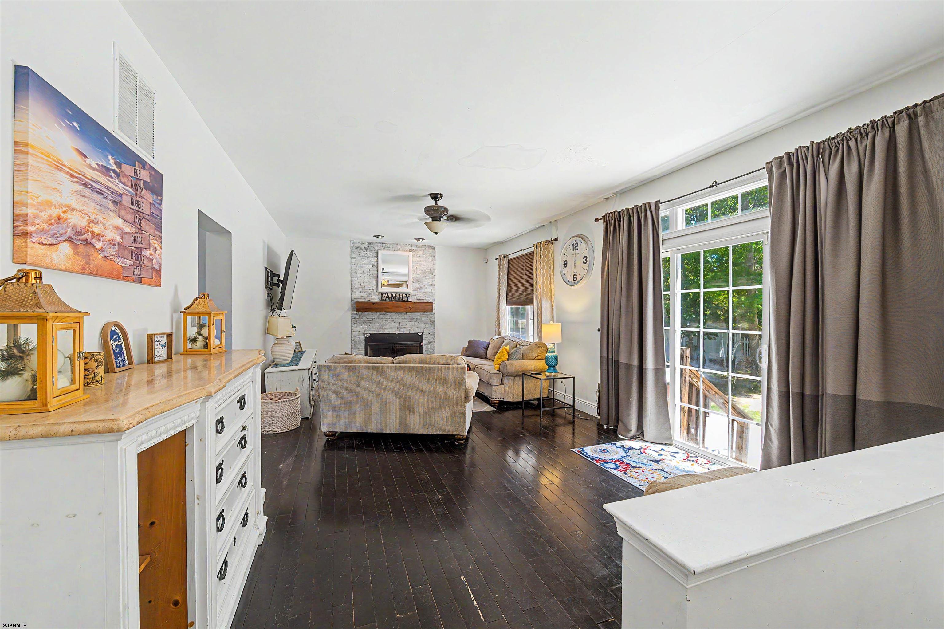 7 Equestrian Road Egg Harbor Township, NJ 08234 - Photo 11 of 39