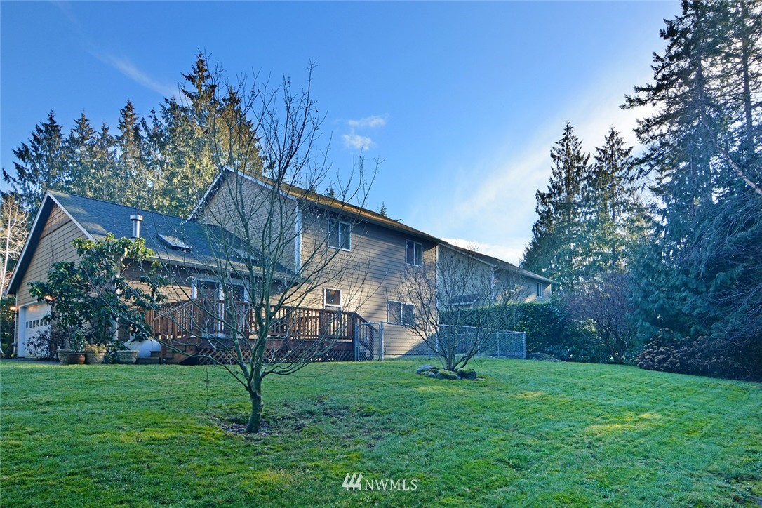 5637 Northeast Foster Road Bainbridge Island, WA 98110 - Photo 18 of 25 Gallery Image 18