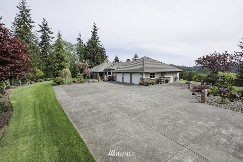 126 Rue Creek Road Raymond, WA 98577 - Photo 3 of 25 Gallery Image 3