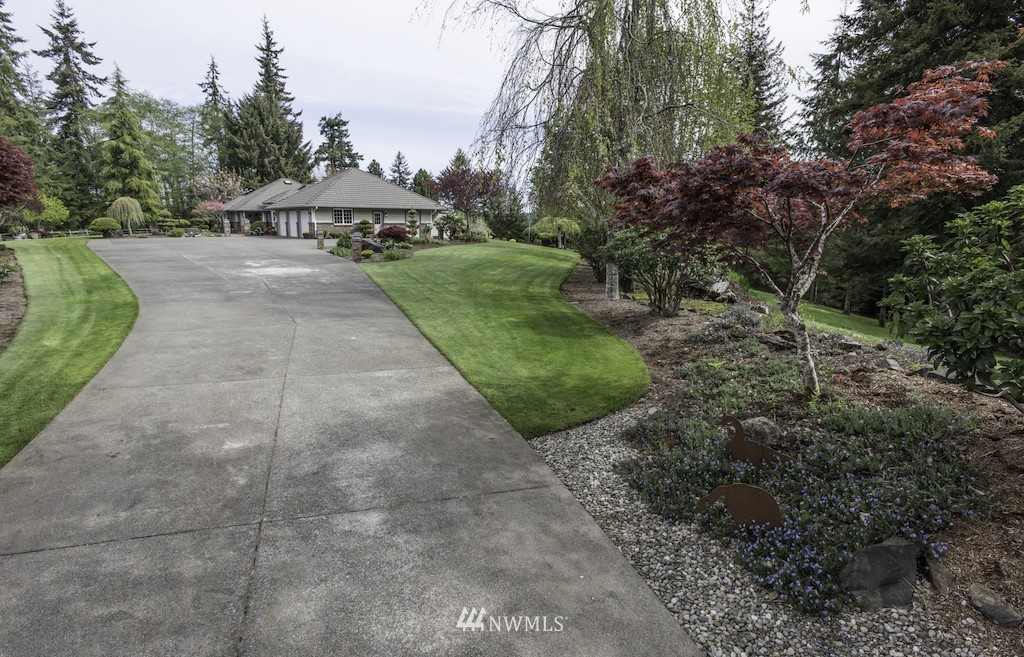 126 Rue Creek Road Raymond, WA 98577 - Photo 4 of 25 Gallery Image 4