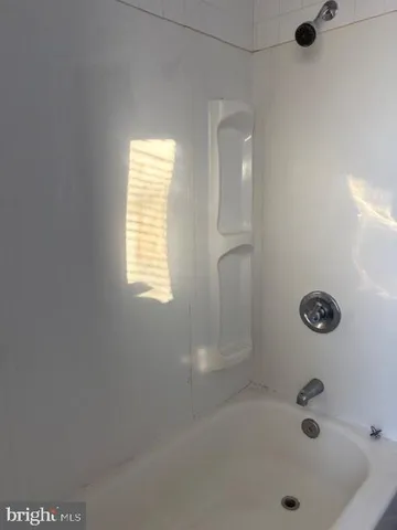 $1,800 | 52 3rd Avenue, Roebling, NJ 08554