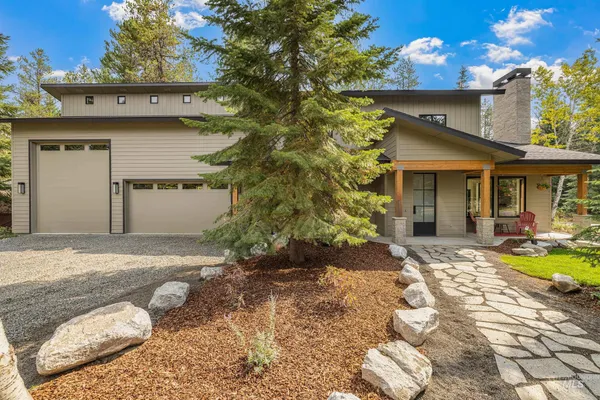 $995,000 | 12850 Aurora Drive, Donnelly, ID 83615
