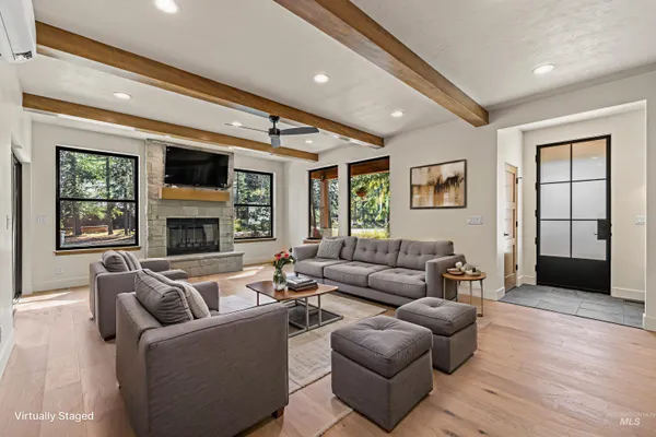 $995,000 | 12850 Aurora Drive, Donnelly, ID 83615