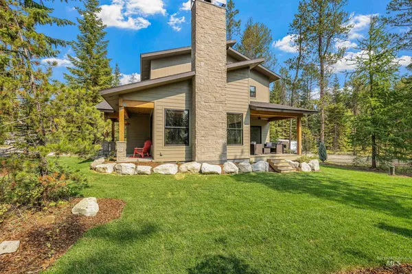 $995,000 | 12850 Aurora Drive, Donnelly, ID 83615