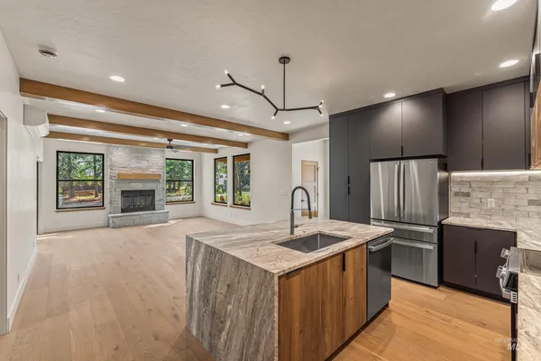 $995,000 | 12850 Aurora Drive, Donnelly, ID 83615