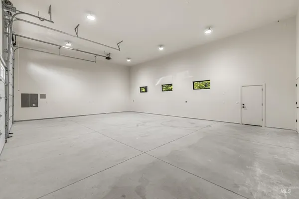 $995,000 | 12850 Aurora Drive, Donnelly, ID 83615