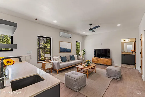 $995,000 | 12850 Aurora Drive, Donnelly, ID 83615