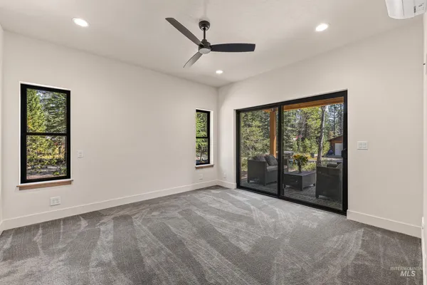 $995,000 | 12850 Aurora Drive, Donnelly, ID 83615