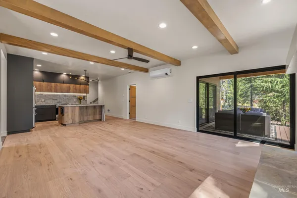 $995,000 | 12850 Aurora Drive, Donnelly, ID 83615