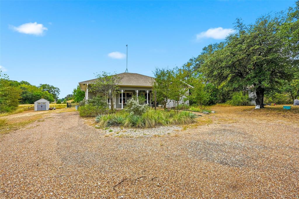 2960 Flat Rock Road Azle, TX 76020 - Photo 33 of 40