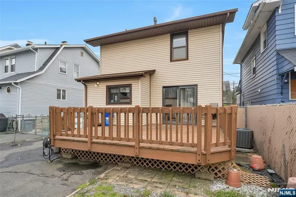 $450,000 | 118 Lexington Avenue, Bloomfield, NJ 07003