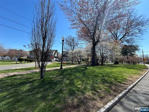 $450,000 | 118 Lexington Avenue, Bloomfield, NJ 07003
