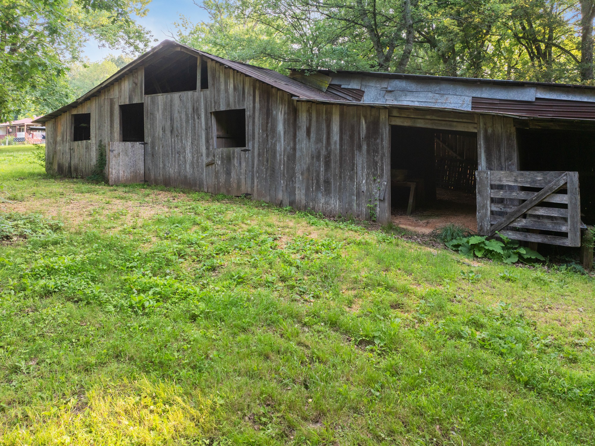 6759 Mt Carmel Road Decaturville, TN 38329 - Photo 26 of 40 Gallery Image 26
