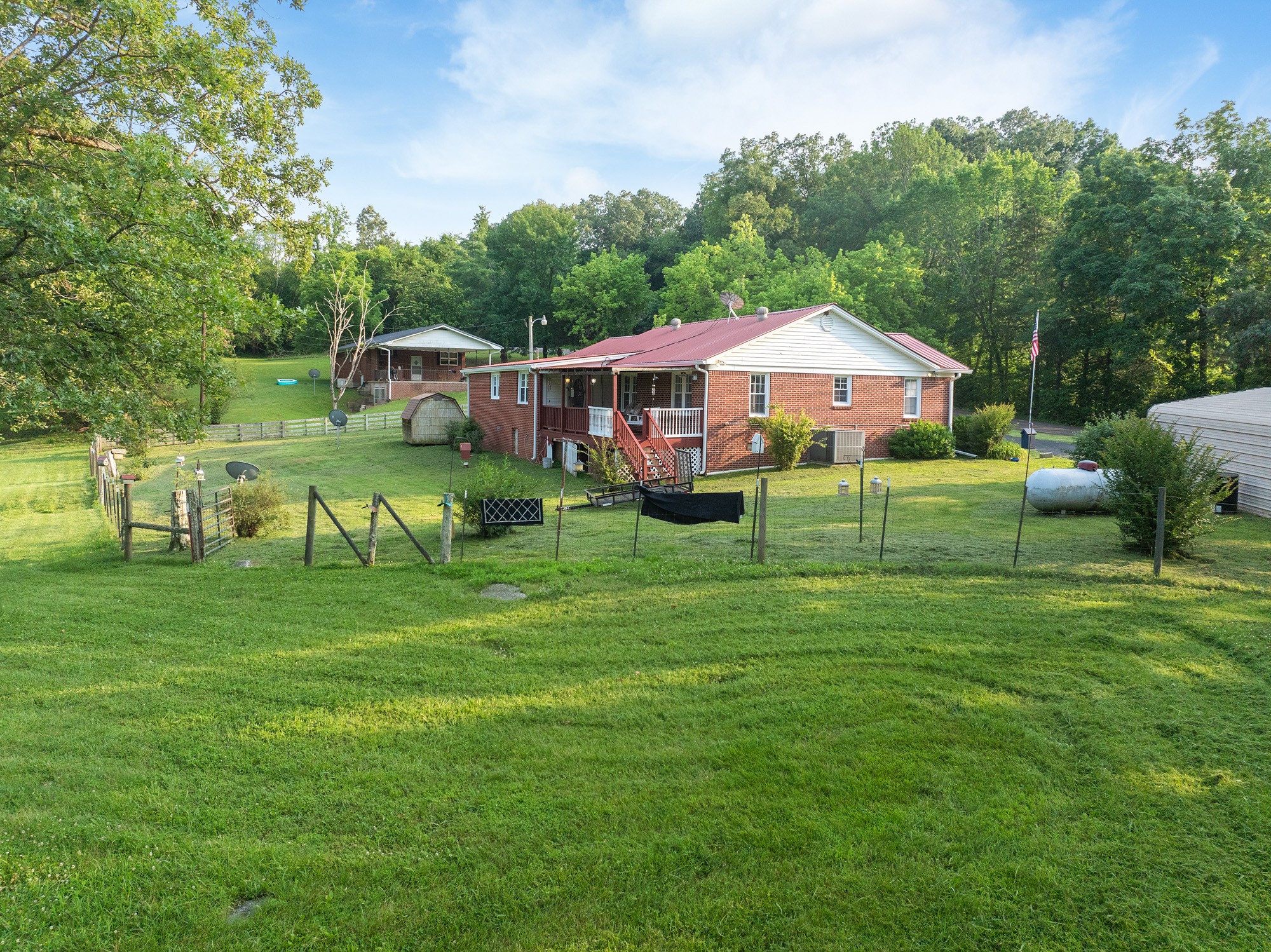 6759 Mt Carmel Road Decaturville, TN 38329 - Photo 27 of 40 Gallery Image 27