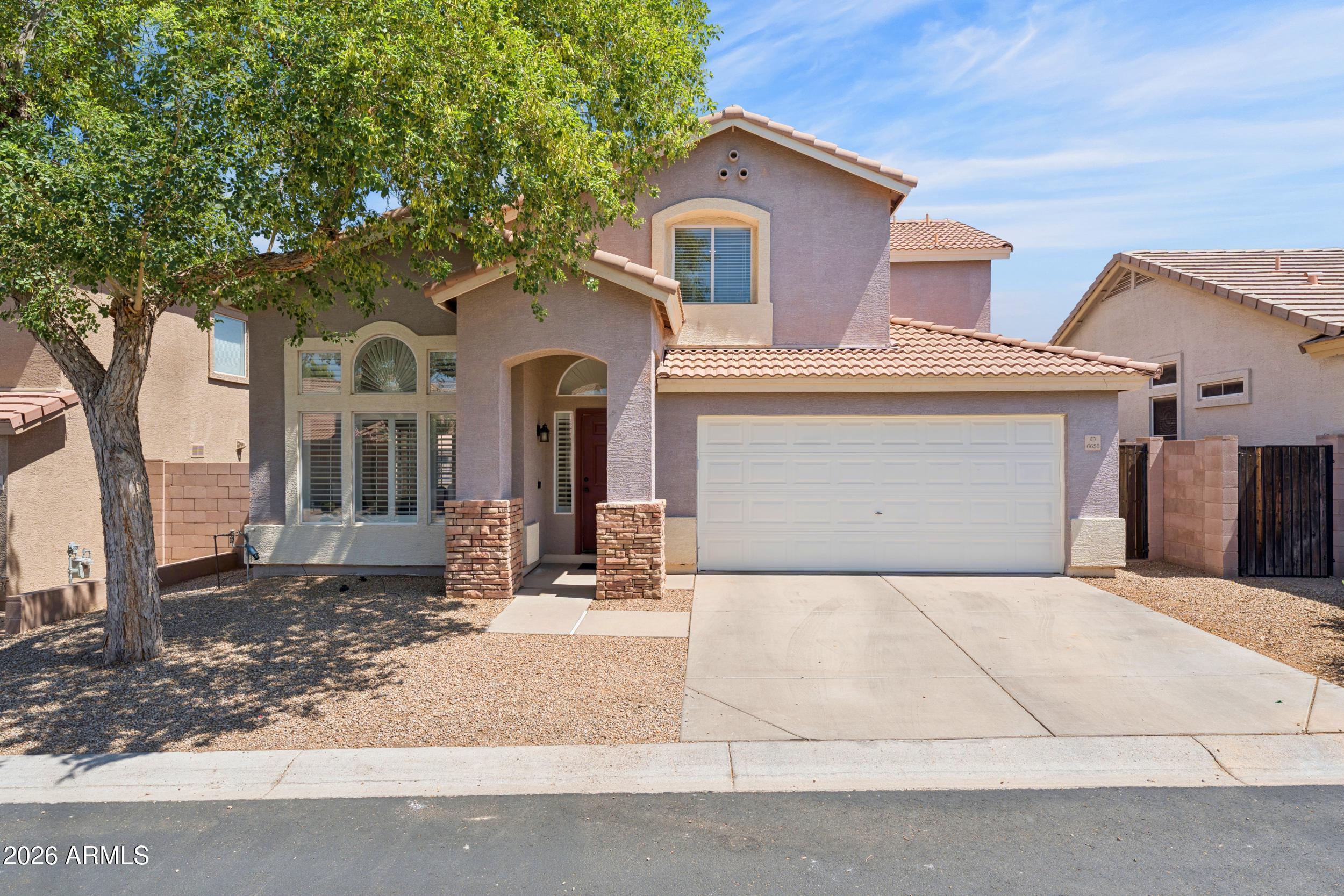 6650 East Rhodes Street Mesa, AZ 85215 - Photo 4 of 50 3_dsc00952.png