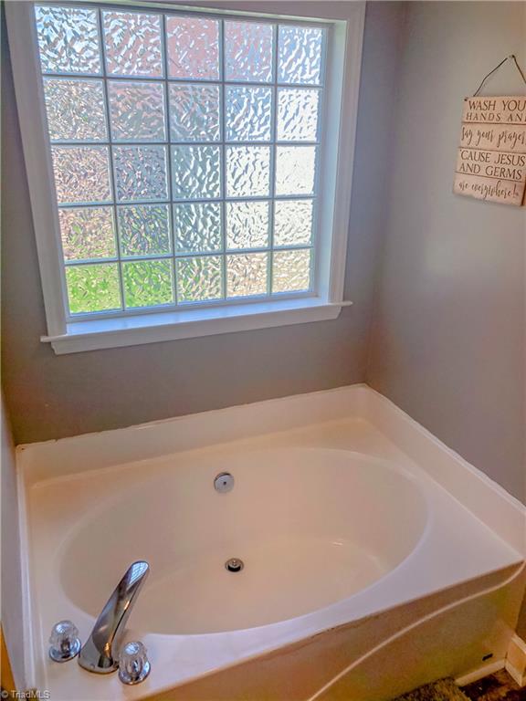 5010 Springhouse Farm Road Winston-Salem, NC 27107 - Photo 22 of 25 Gallery Image 22