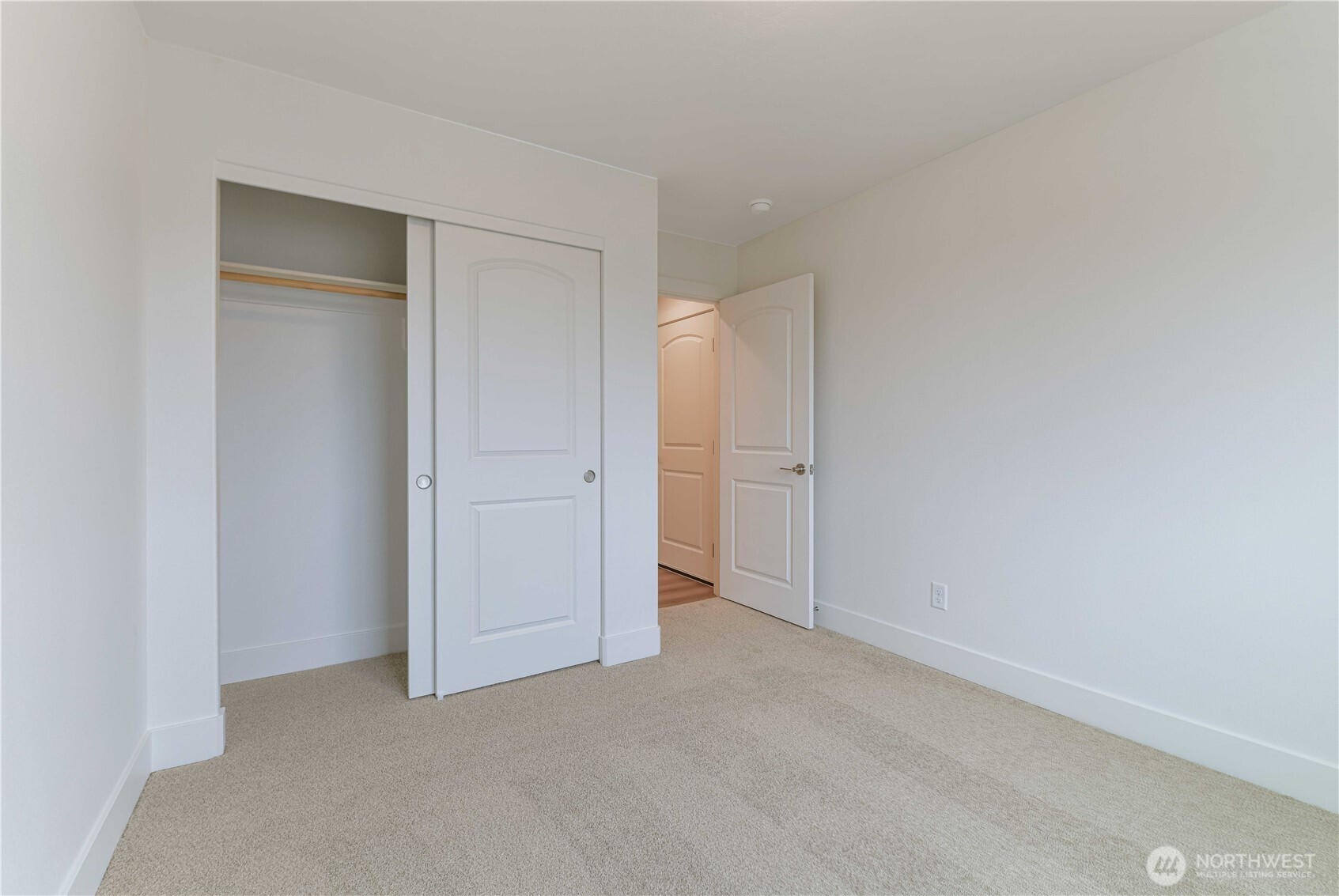 4258 Sandy Street Moses Lake, WA 98837 - Photo 12 of 19 a view of an empty room