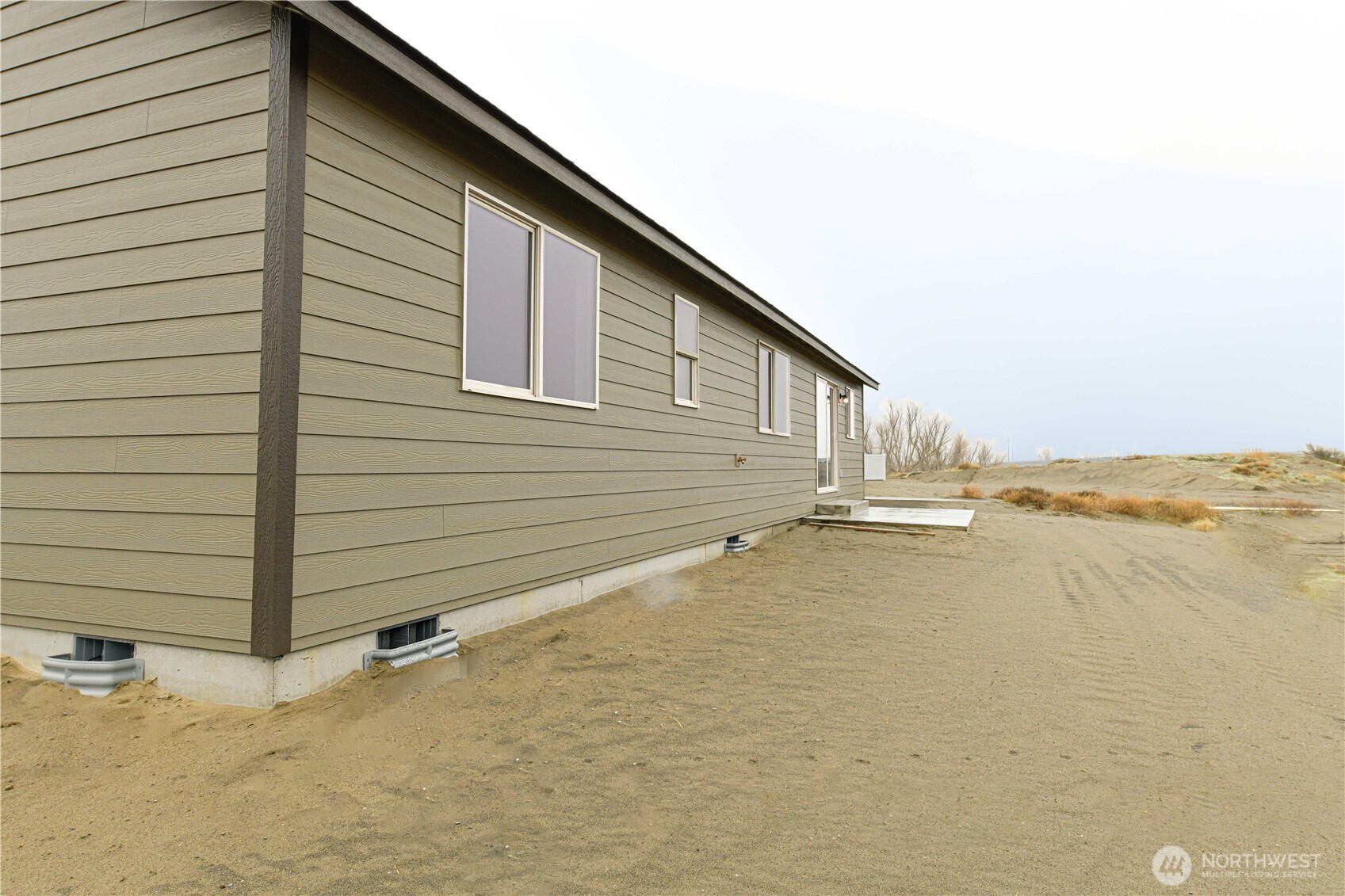 4258 Sandy Street Moses Lake, WA 98837 - Photo 18 of 19 a view of a terrace space