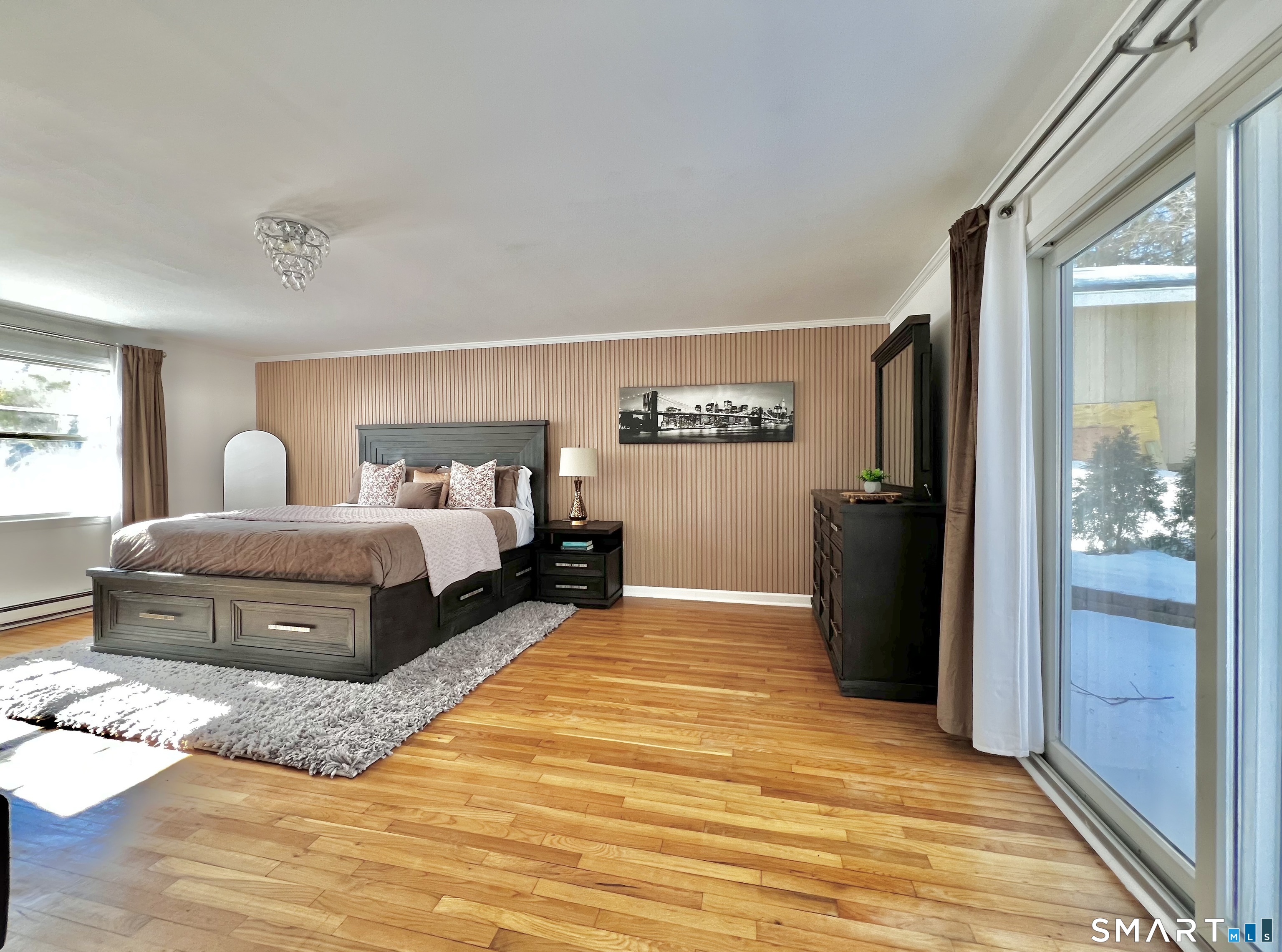 38 Woods End Road Stamford, CT 06905 - Photo 11 of 30