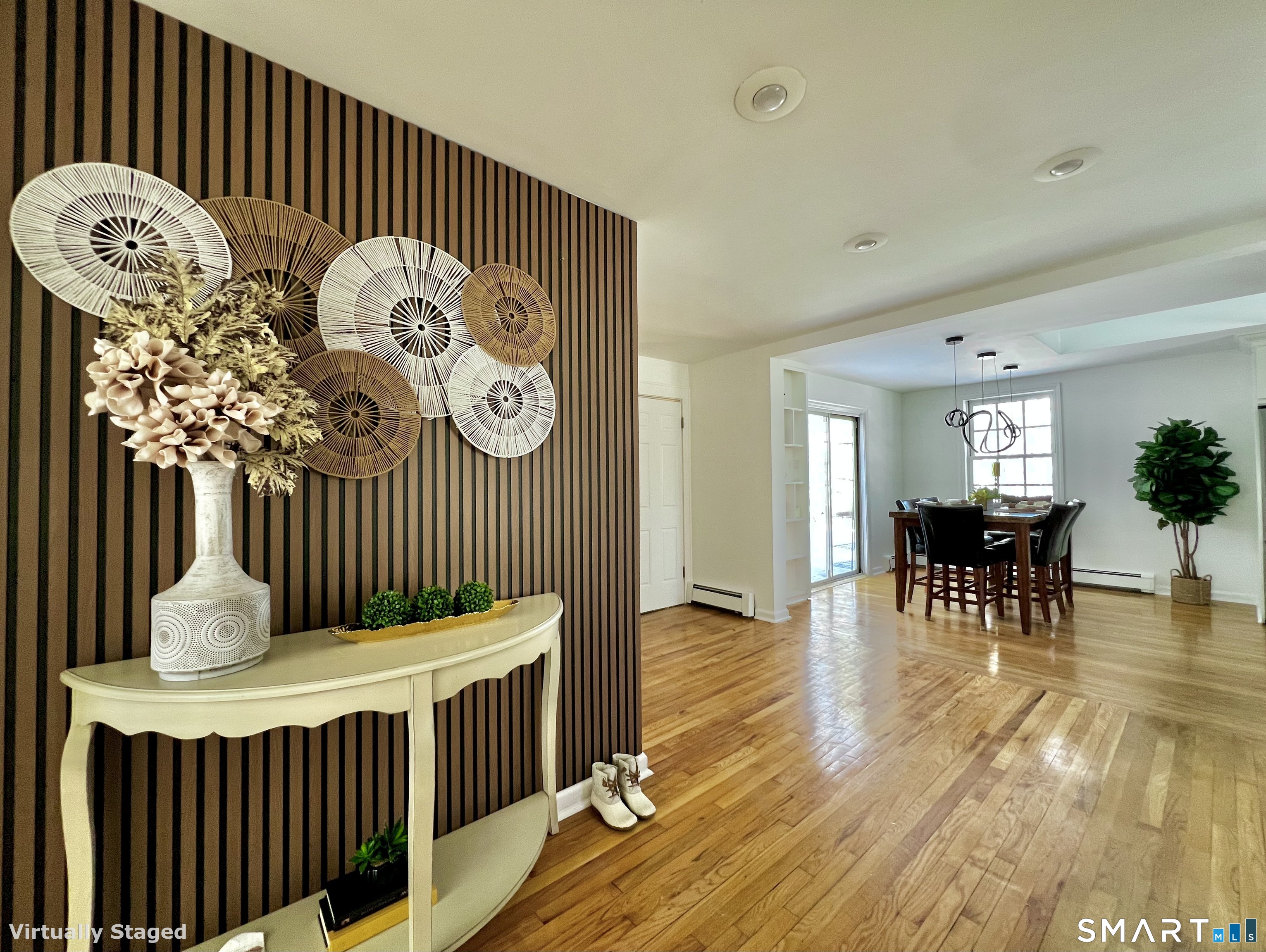 38 Woods End Road Stamford, CT 06905 - Photo 20 of 30