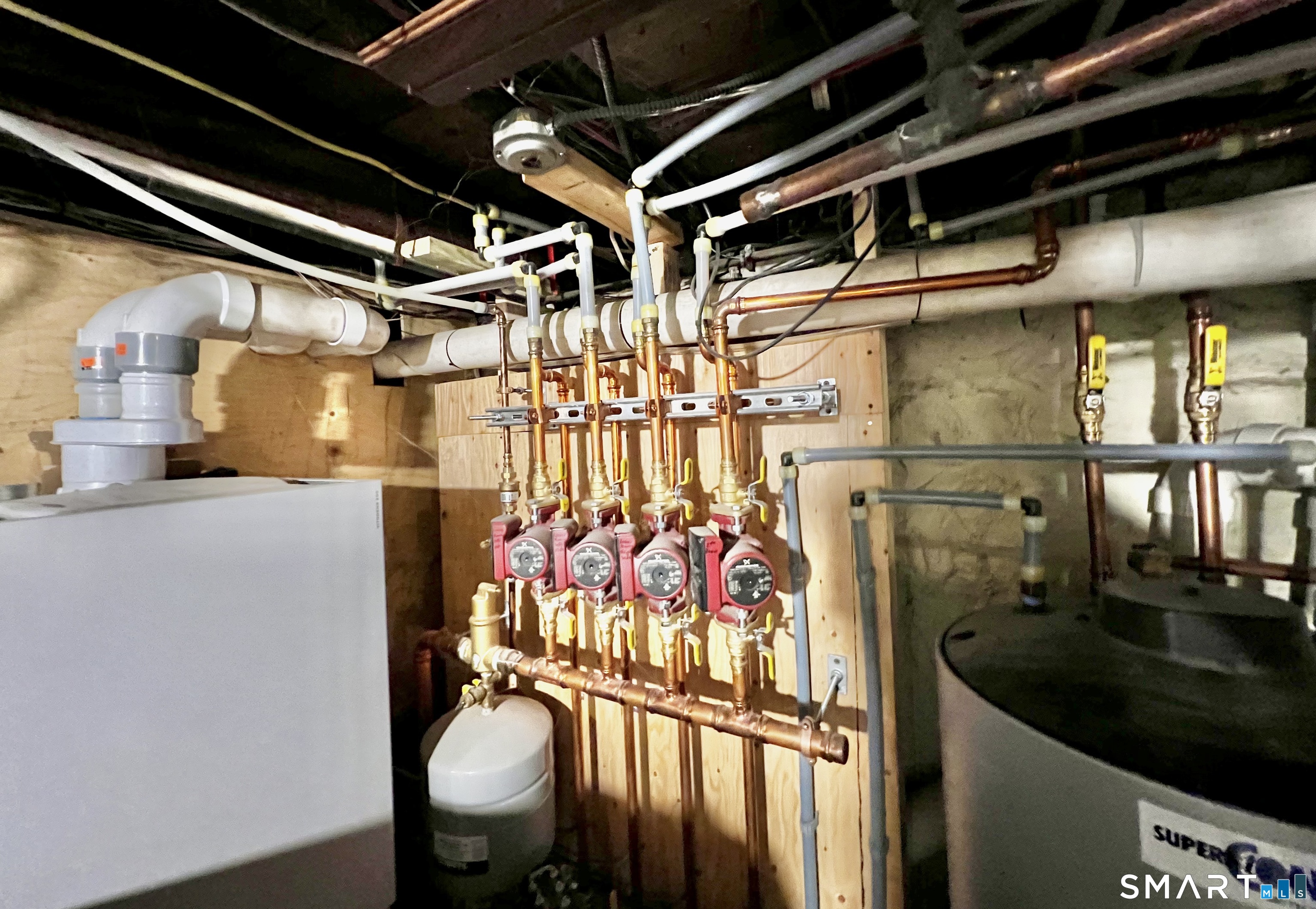 38 Woods End Road Stamford, CT 06905 - Photo 27 of 30