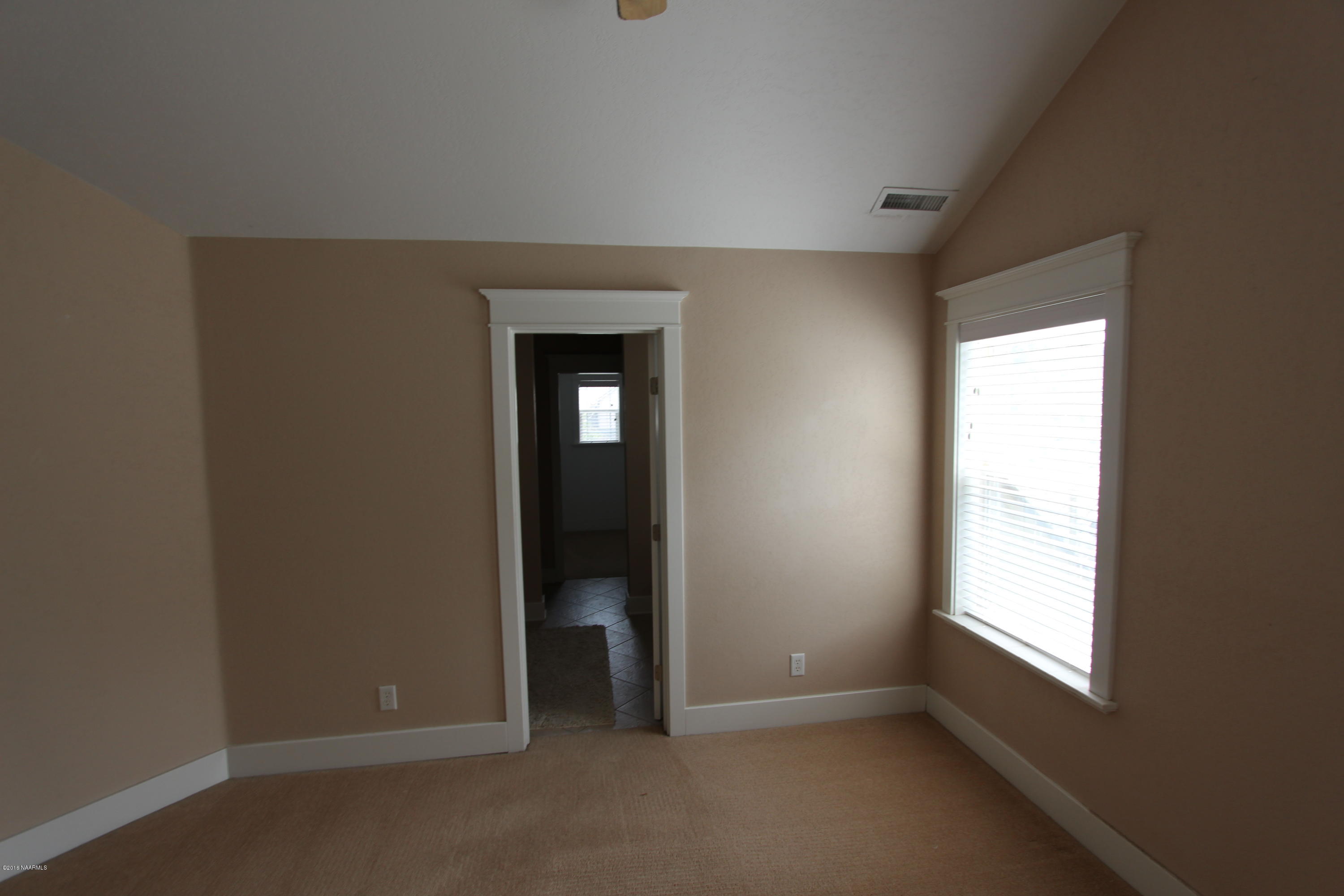 5003 South Serpentine Road Flagstaff, AZ 86005 - Photo 13 of 32 IMG_1726