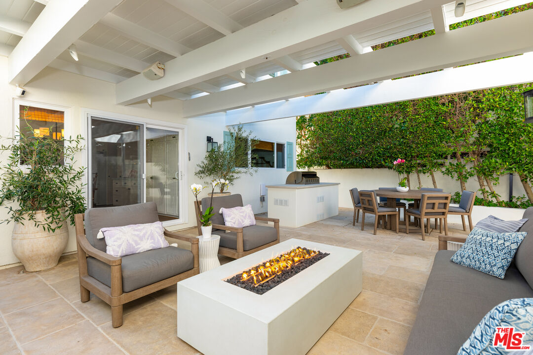 31658 Broad Beach Road Malibu, CA 90265 - Photo 7 of 50